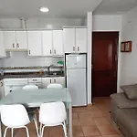 Apto. A 3 Minutos De La Playa Apartment *