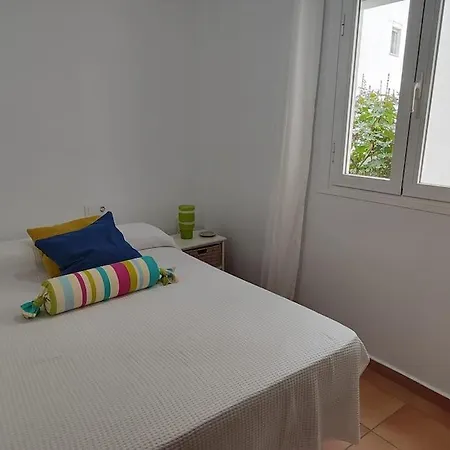 Apto. A 3 Minutos De La Playa 아파트 콘일데라프론테라